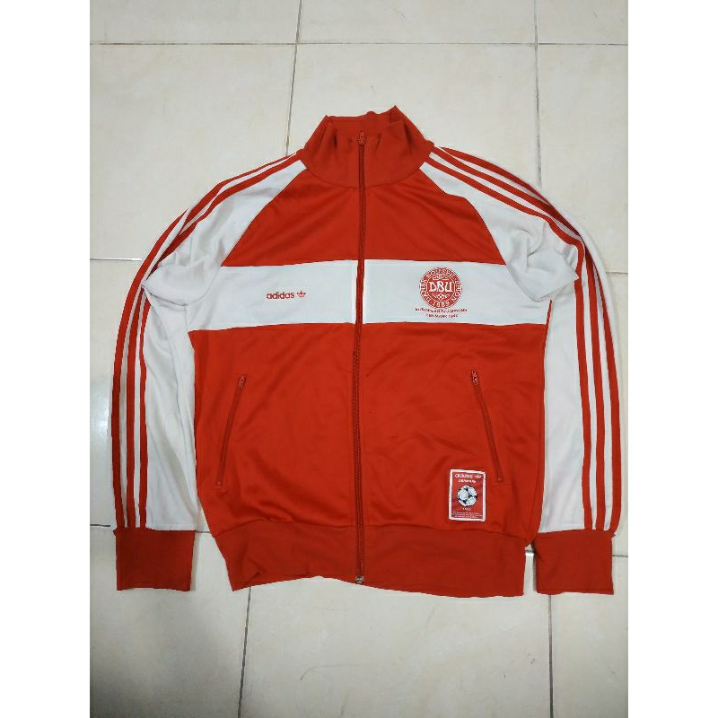 tracktop adidas denmark juara eropa