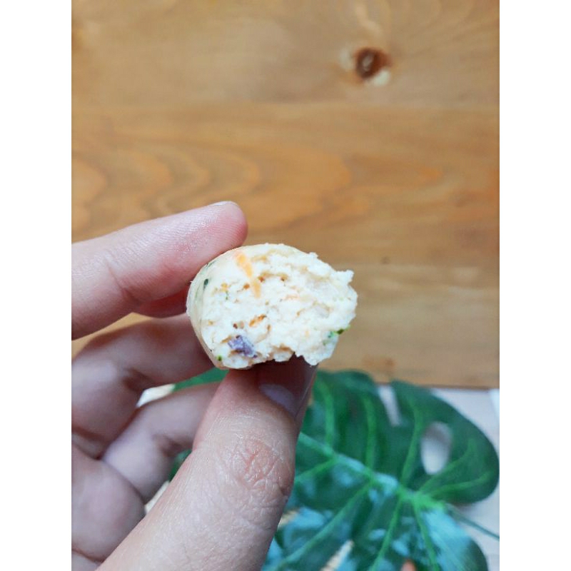 

SOSIS AYAM VEGGIE HOMEMADE MPASI FROZEN by LILYASMEEN