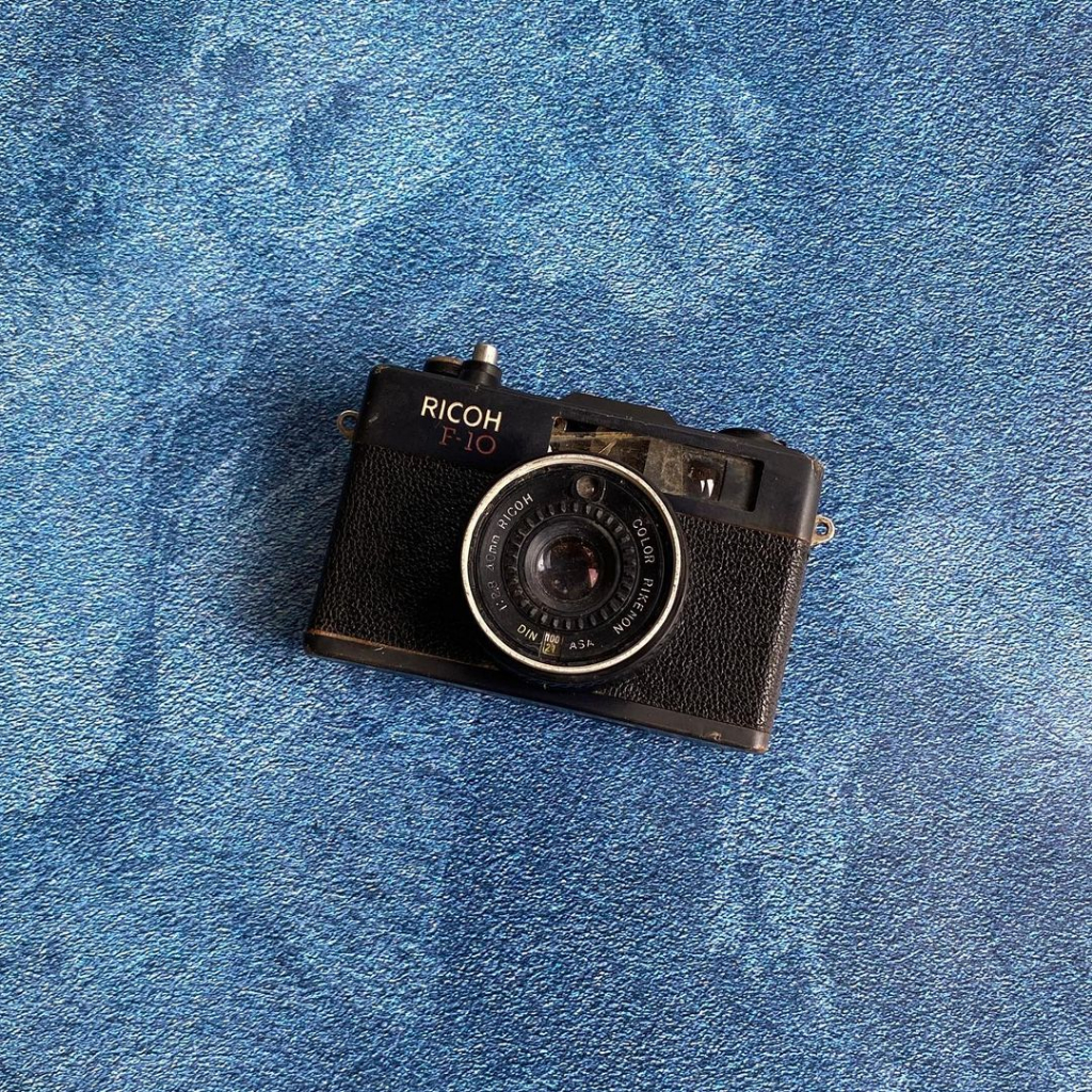 Kamera Analog Ricoh F10