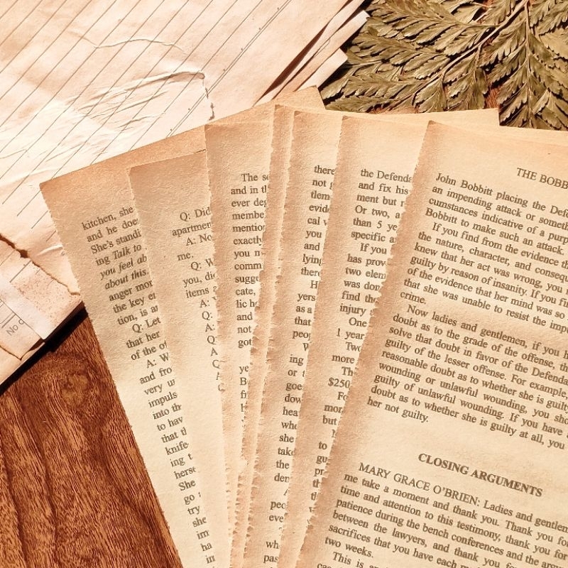 

10 Pcs Kertas Novel Vintage / Vintage Novel Paper / Scrapbook For Journaling Bujo / Real Novel Paper for Scrapbook