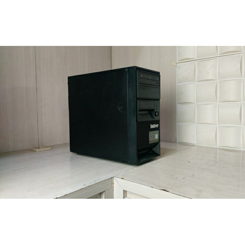 Mikrotik Pc Server Lenovo TS150Xeon E3-1225V5@ 3.30GHz Lv.7 License