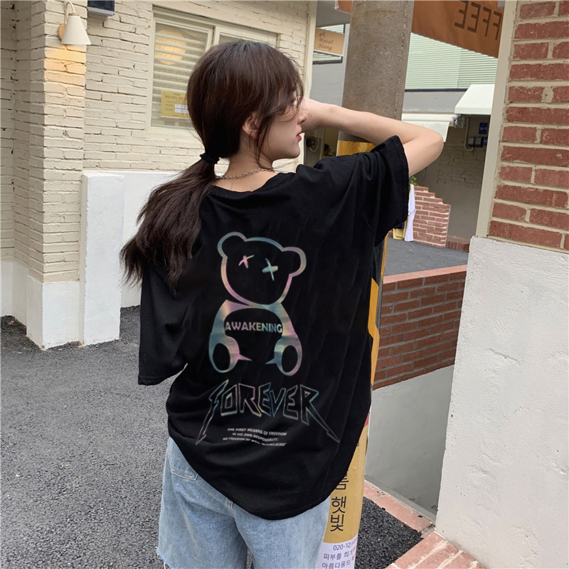 XiaoZhaiNv Kaos Atasan Oversize Wanita Beruang Kartun Pattern Lengan Pendek A0833