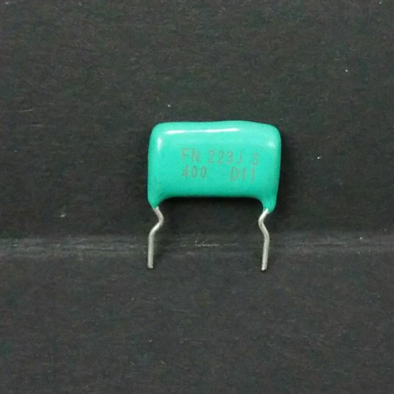 Capasitor Kapasitor Milar 223j 400v 223 j 400v