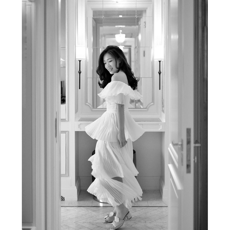 CIRCA ESSENTIALS Emma Pleated Dress Size L