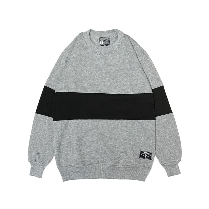 PHOMPPHIESS Sweater Crewneck Abu Muda Strip Hitam Sweater Kombinasi Pria Wanita