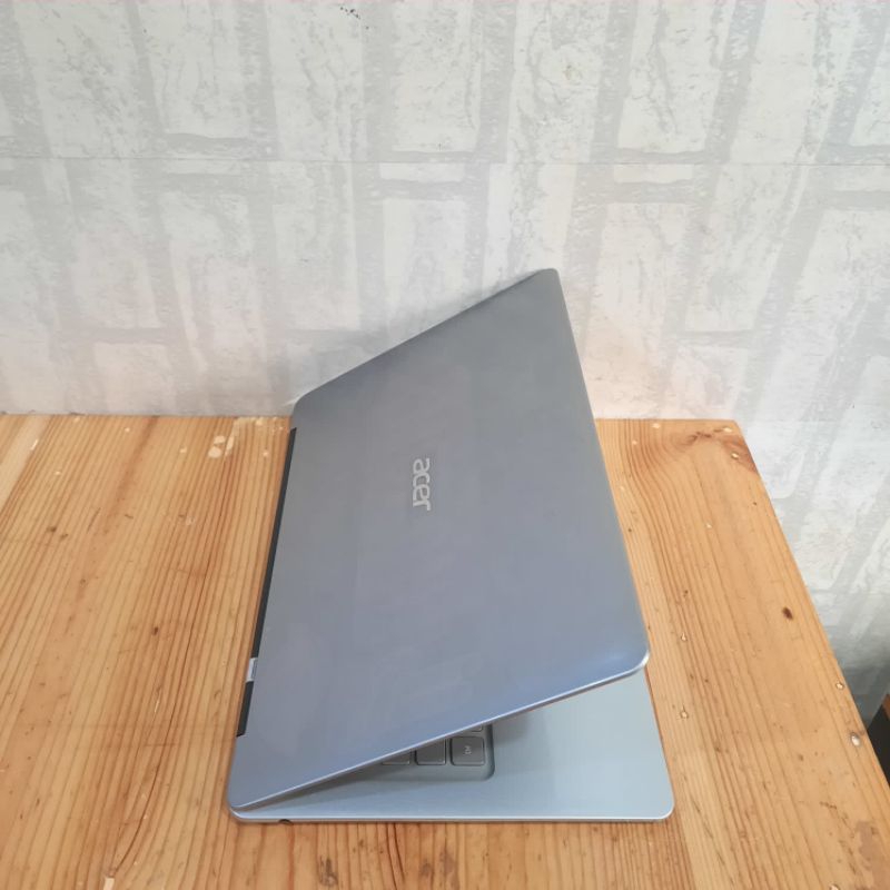 Laptop Acer Aspire S3 intel Cor i5 Ram 4GB/500GB HDD layar 14 inch bezel slim windows 10