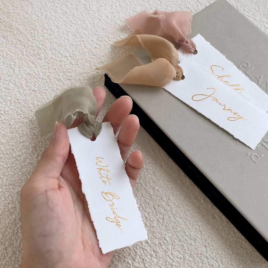 

Bookmark / Bookmark Aesthetic / Bookmark Buku / Bookmark Custom / GOLD INK BOOKMARK NAME RJ4