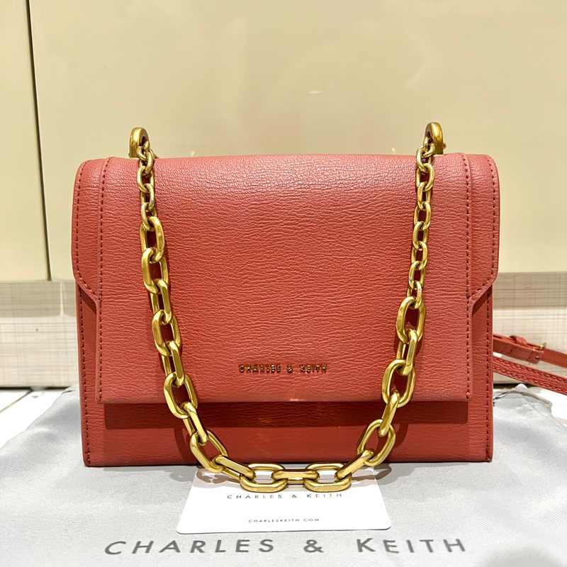 [RESERVED] Tas Charles and Keith Chain Handle Evening Bag / Tas Charles & Keith Preloved Original / 