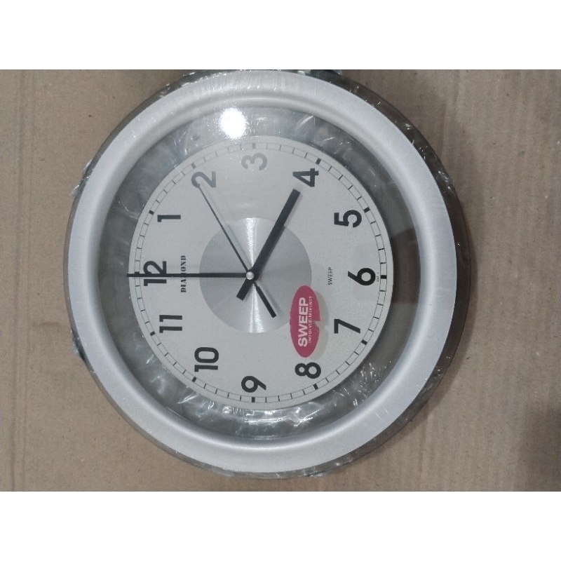 Jam dinding Diamond mesin sweap