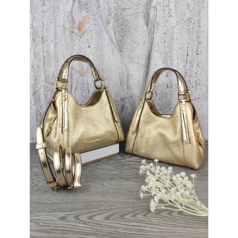 MK Arlo Small Leather Gold