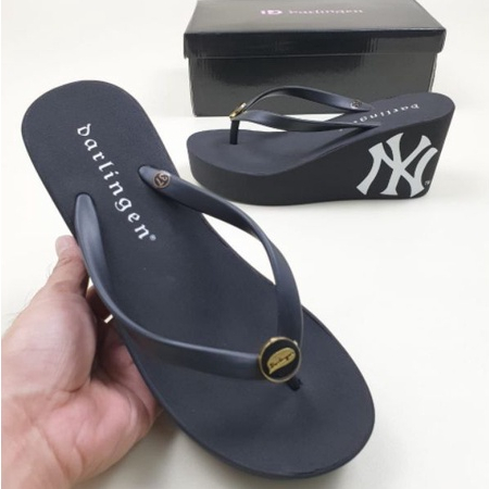 Sandal Darlingen NY Yankess Wedges Sandal Wanita Darlingen NY