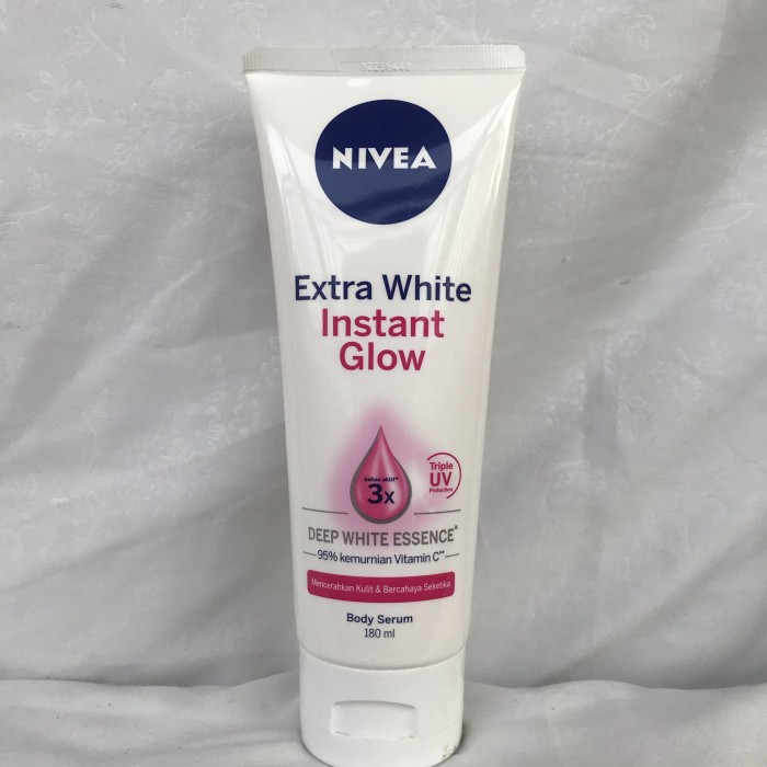 ✿ELYSABETHME✿ Nivea Instant glow body serum spf25 brightening hand hembody lotion pemutih putih tangan kaki