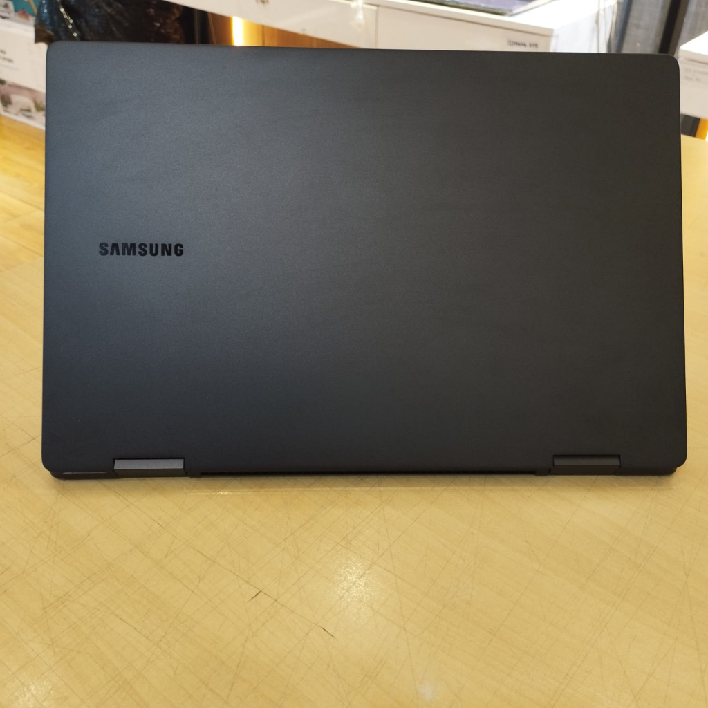 SAMSUNG GALAXY BOOK 2 2IN1 INTEL EVO I7 1255U 16GB 512GB SSD IRIS XE 13 FHD TOUCH BACKLIT WIN11 HOME