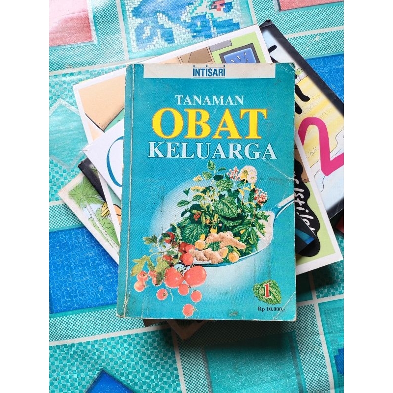 Buku TANAMAN OBAT KELUARGA - Intisari