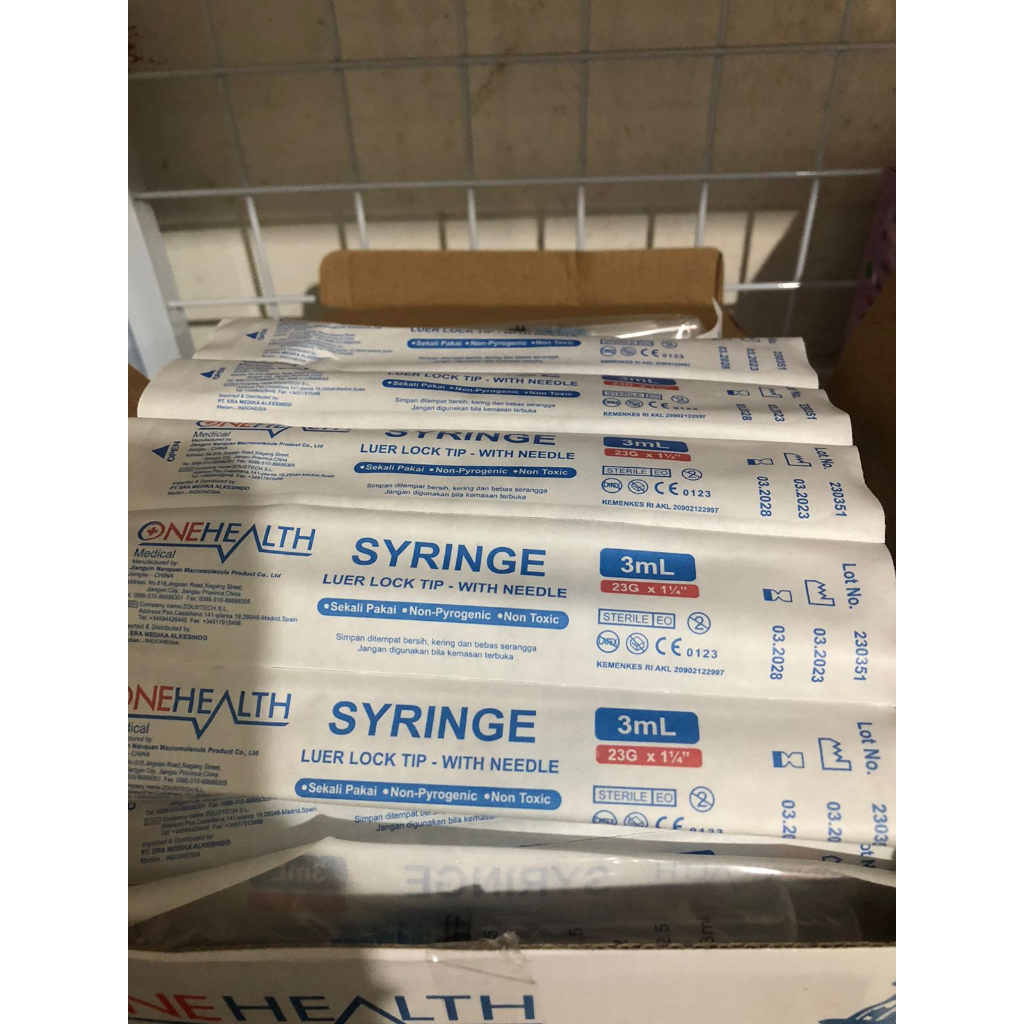 Eceran Spuit/Syringe 3 cc_Onehealth with Needle