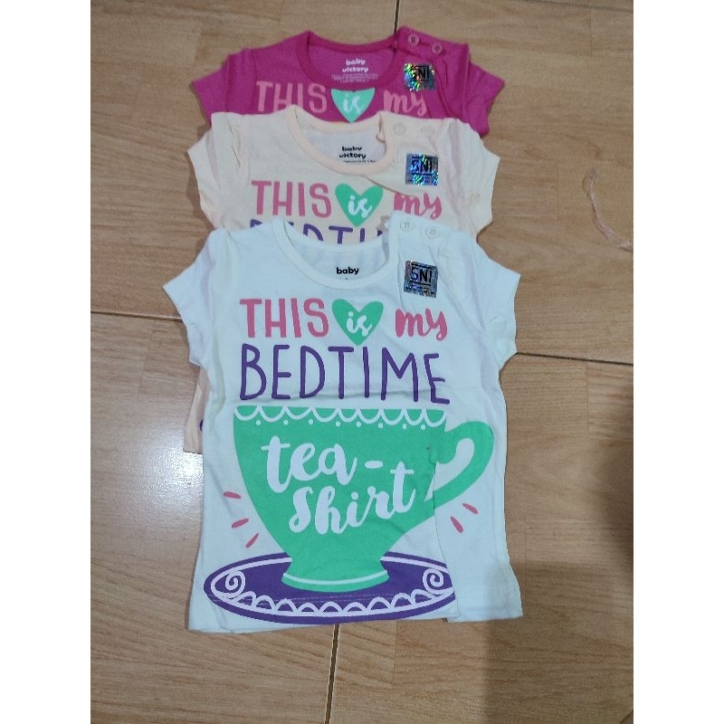 Kaos Oblong Anak/ Bayi perempuan  6 - 12  Bulan