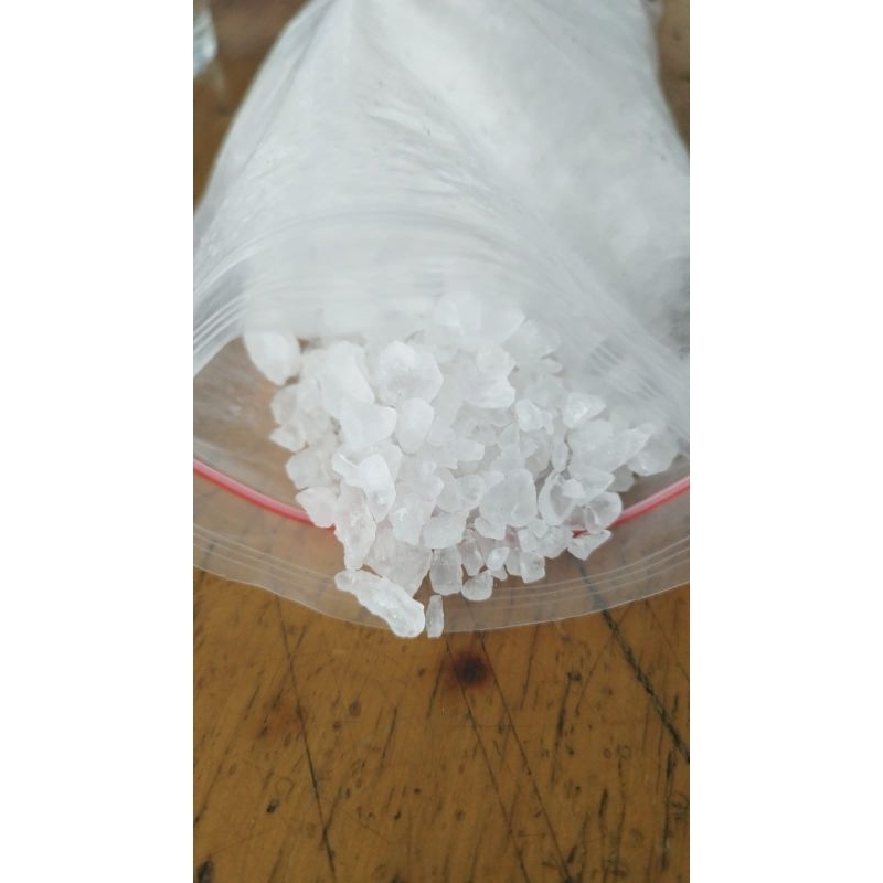

GARAM KASAR BERSIH / GARAM KROSOK SUPER 1KG / GARAM INDUSTRI ANEKA PANGAN 1KG