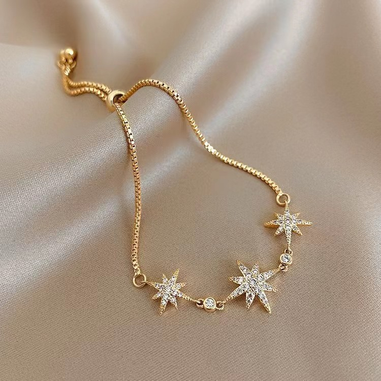 Perhiasan Tangan Untuk Wanita Gelang Serut Bahan Besi Anti Karat Aksen Liontin Korean Fashion Import