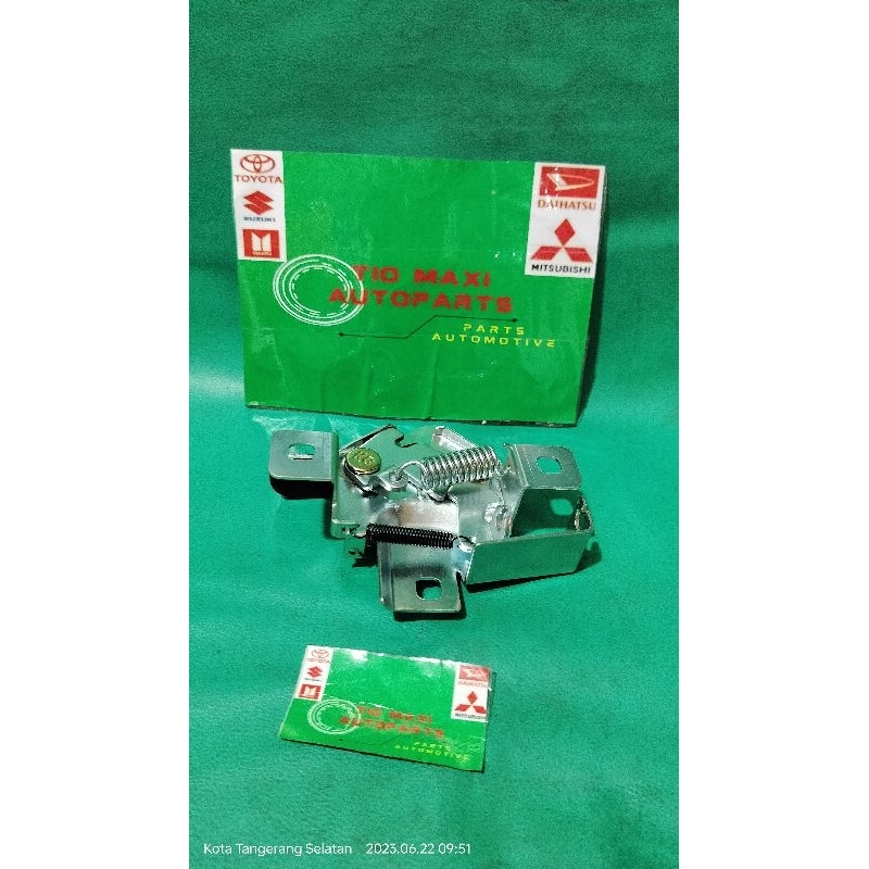HOOD LOCK KUNCI / KAP MESIN TAFT KEBO F50