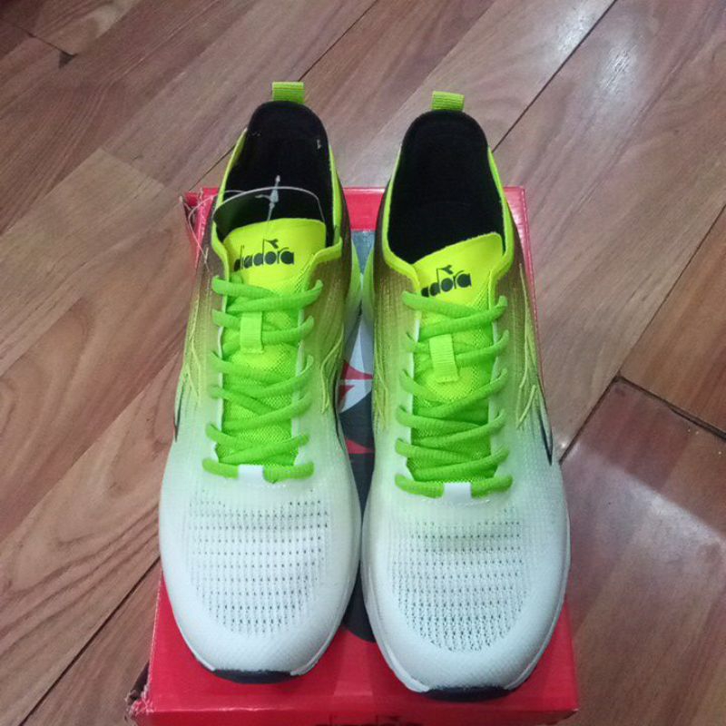 sepatu diadora Felicity (M)