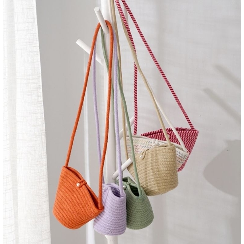 Tas Selempang Rajut Imut, Tas selempang rajut kecil, Tas selempang ootd, Tas Rajut Halus, Sling Bag