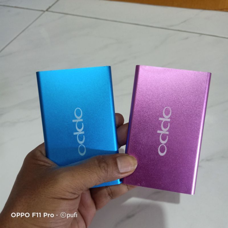 CASING CASE POWERBANK SLIM BARU KONDISI 99% MULUS TANPA GAMBLANG GAMBLING BOSSKU  BARANG DI JAMIN BA