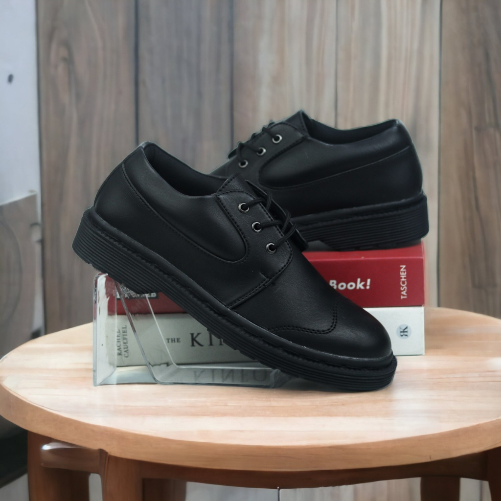 Dr Walkers Sepatu boots Pria Semi Formal Casual Rush Carlos Fuul Black