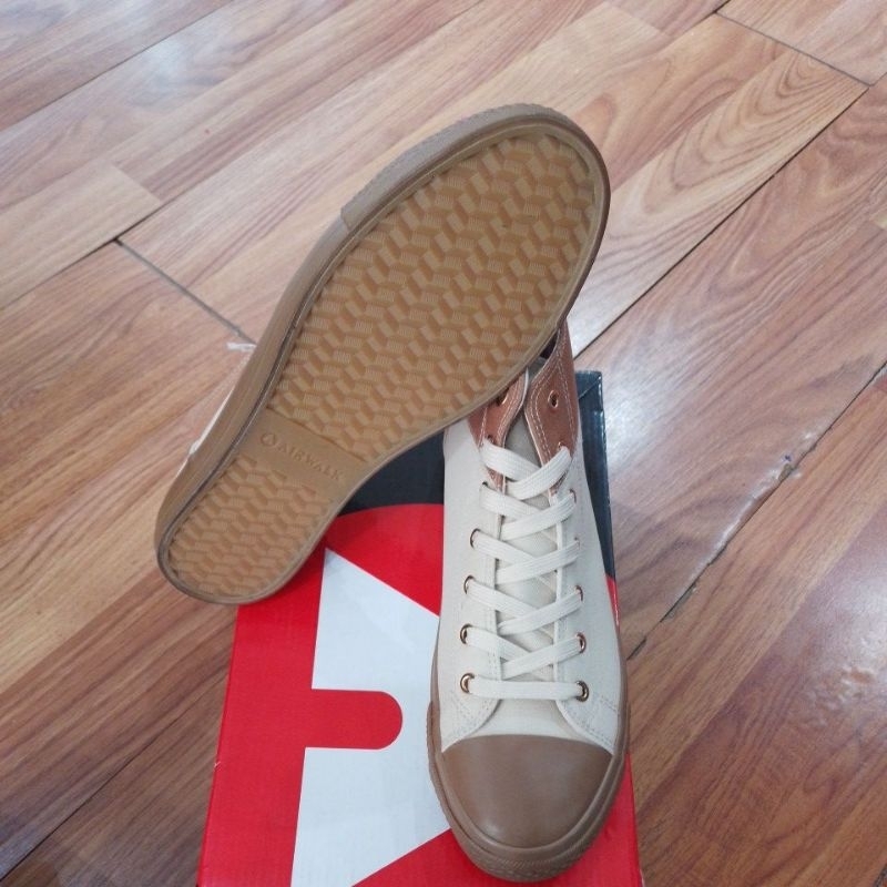 sepatu airwalk Robyn (M)