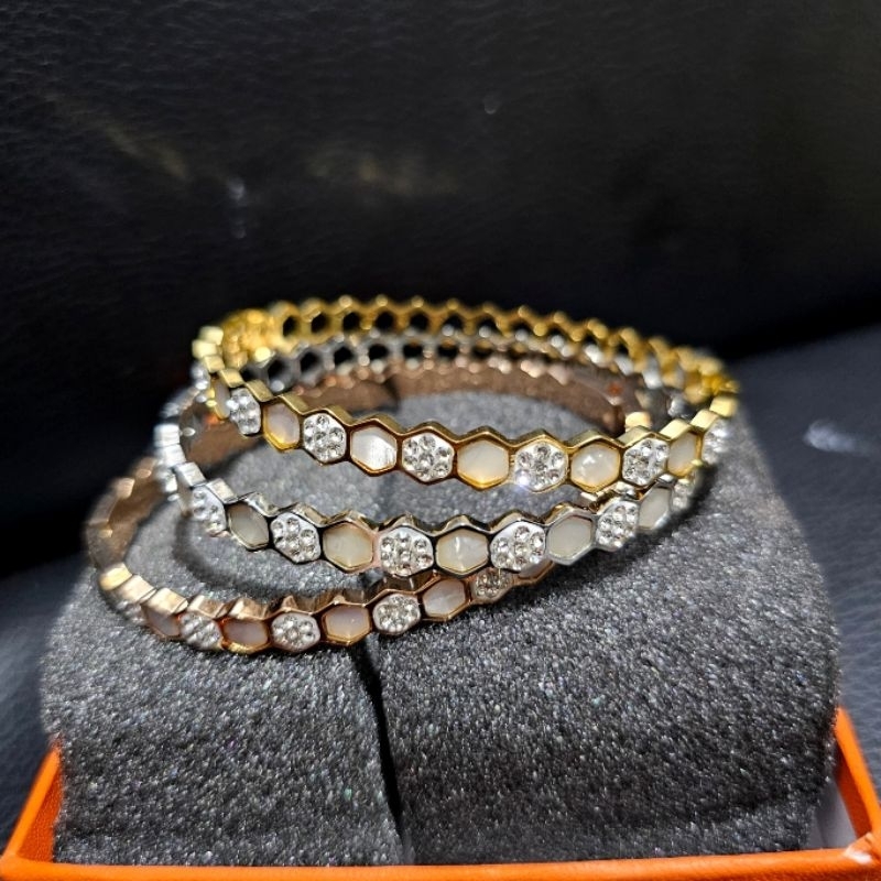 Restok Gelang Titanium Premium Quality Mirip emas asli kilau Stainless steel Branded band Tidak karatan1