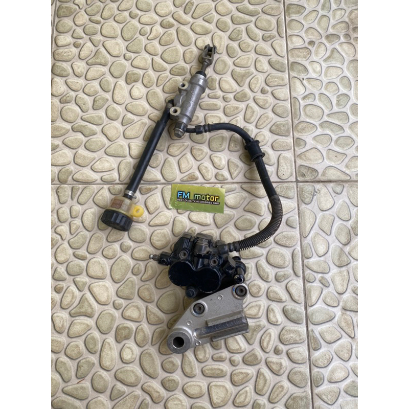 Master Kaliper Rem Belakang Ninja 150 RR old Original Master rem Kaliper rem belakang Tabung minyak 