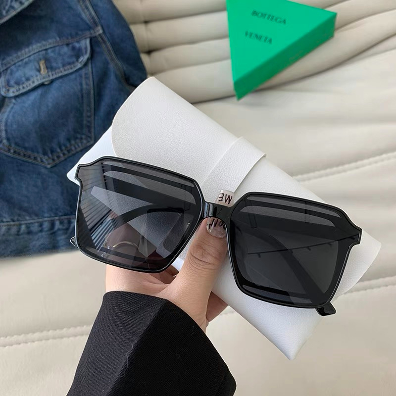 COD❤️Kacamata Hitam Wanita Double Frame Besar Persegi Fashion Korea Gaya Pelindung Matahari Pria