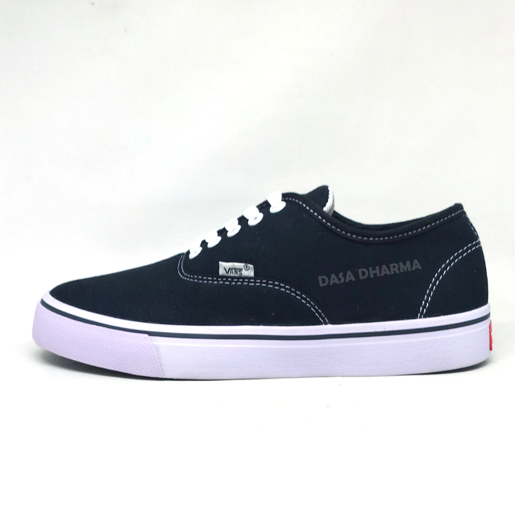 Sepatu Vens Pria Authentic Hitam Putih Sneakers Canvas Sekolah Size 36 - 43