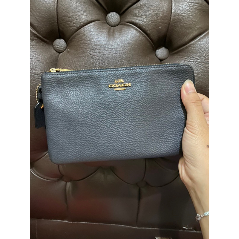 coach wrislet wallet