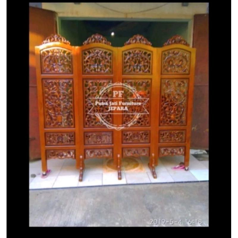 Sketsel / partisi untuk penyekat ruangan bahan kayu jati