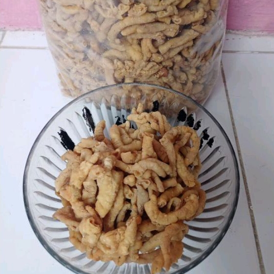 

kripik usus 500grm kripik usus crispy/kripik usus kiloan