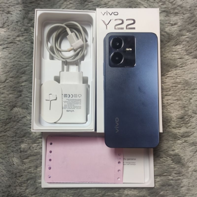 HP Second Vivo Y22 RAM 6/128GB Fullset Nominus Mulus Like New Murah Garansi Resmi Masih Panjang Pema