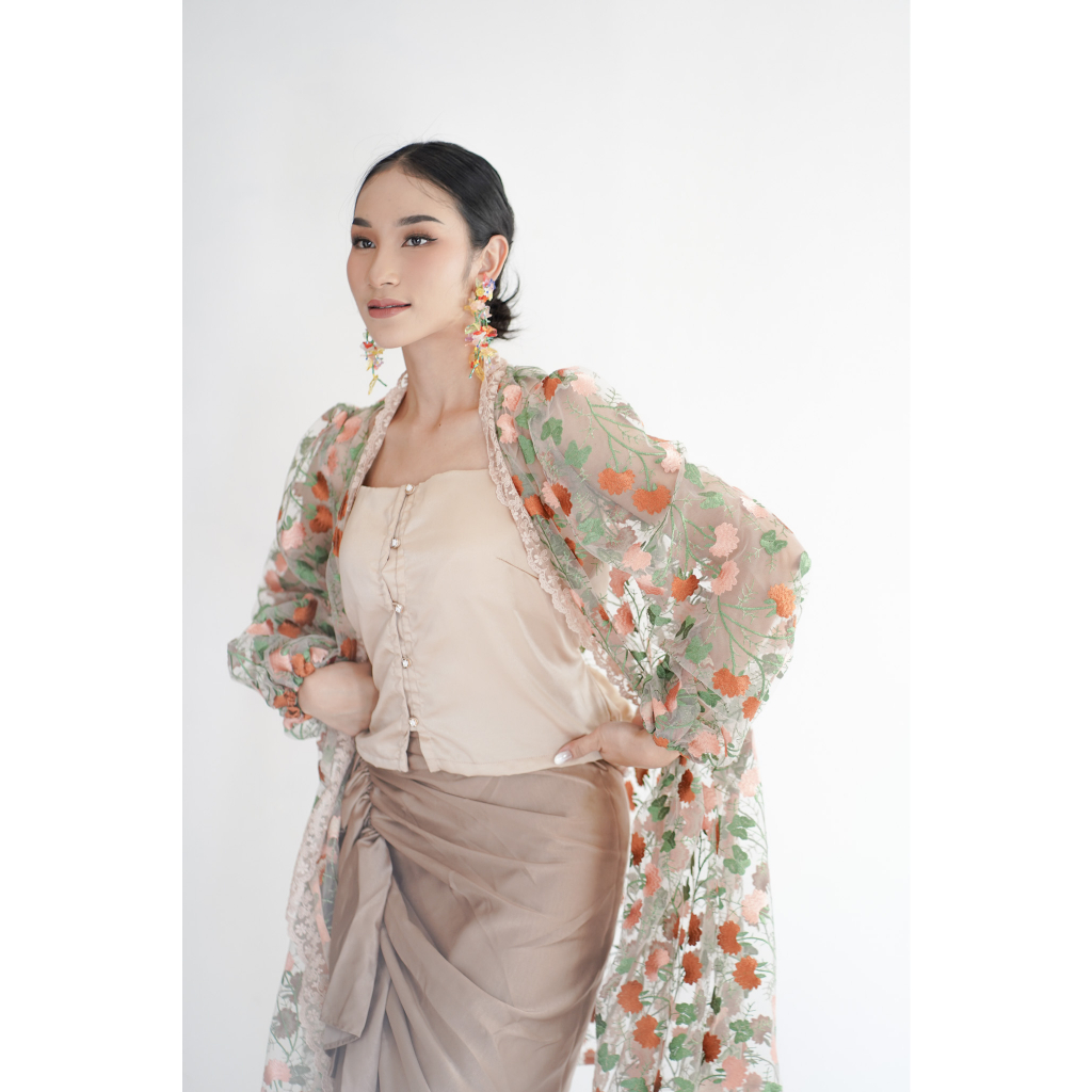 JALEELA - ALICIA OUTER  (OUTER ONLY) - (INNER NOT INCLUDED) (KEBAYA KONDANGAN / MODERN / LAMARAN / WISUDA)