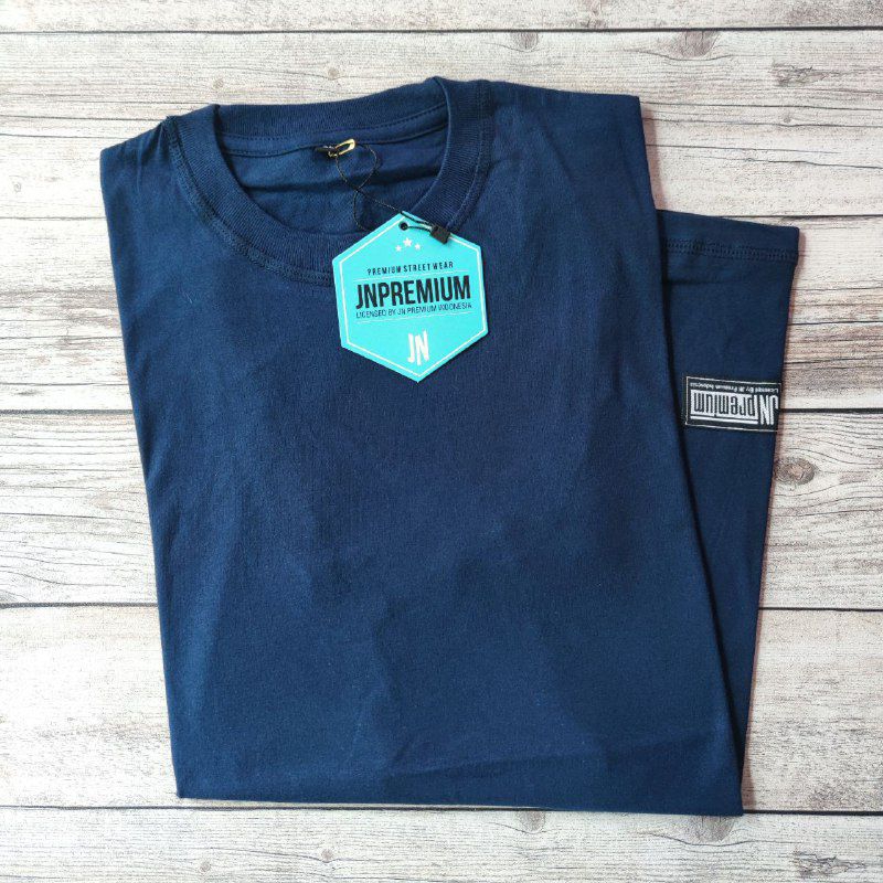 Kaos Polos Pria Wanita Distro Combed 28s