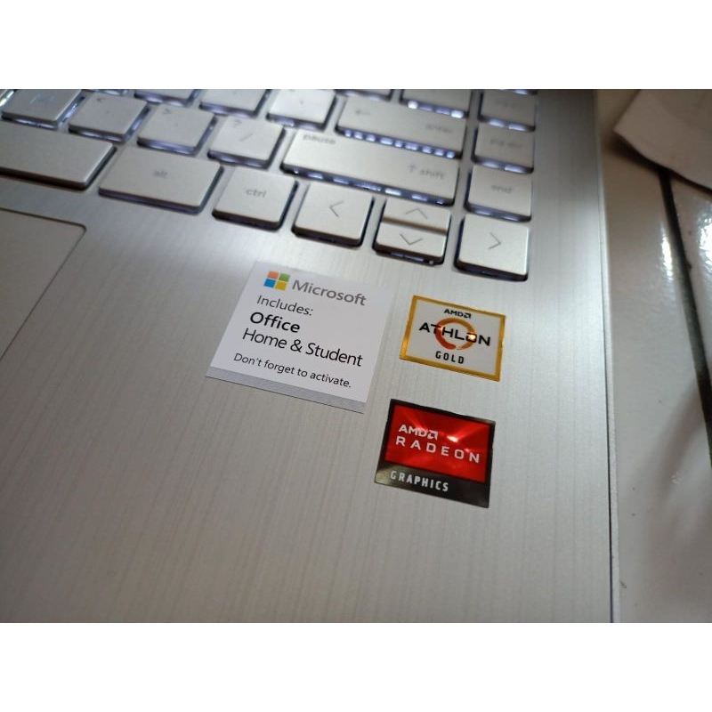 Laptop Hp 14S-DK1506AU AMD Athlon Gold 3150U, Ram 8 gb, Ssd 512gb Garansi 7 bln lagi resmi,