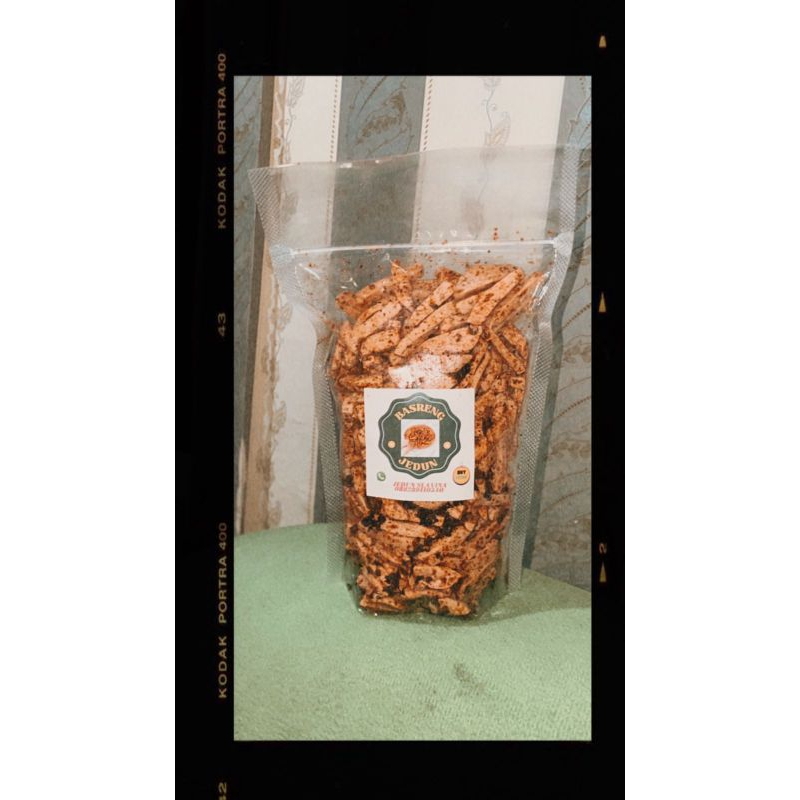 

Basreng pedas asin daun jeruk Jedun Slavina