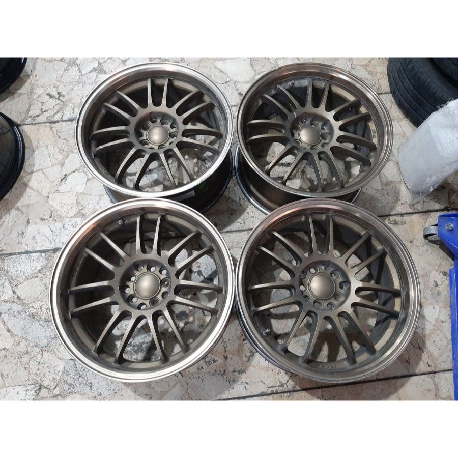Velg Mobil Bekas Ring 17 Lubang 5 RE30 R17X8 10X100-114,3 ET35