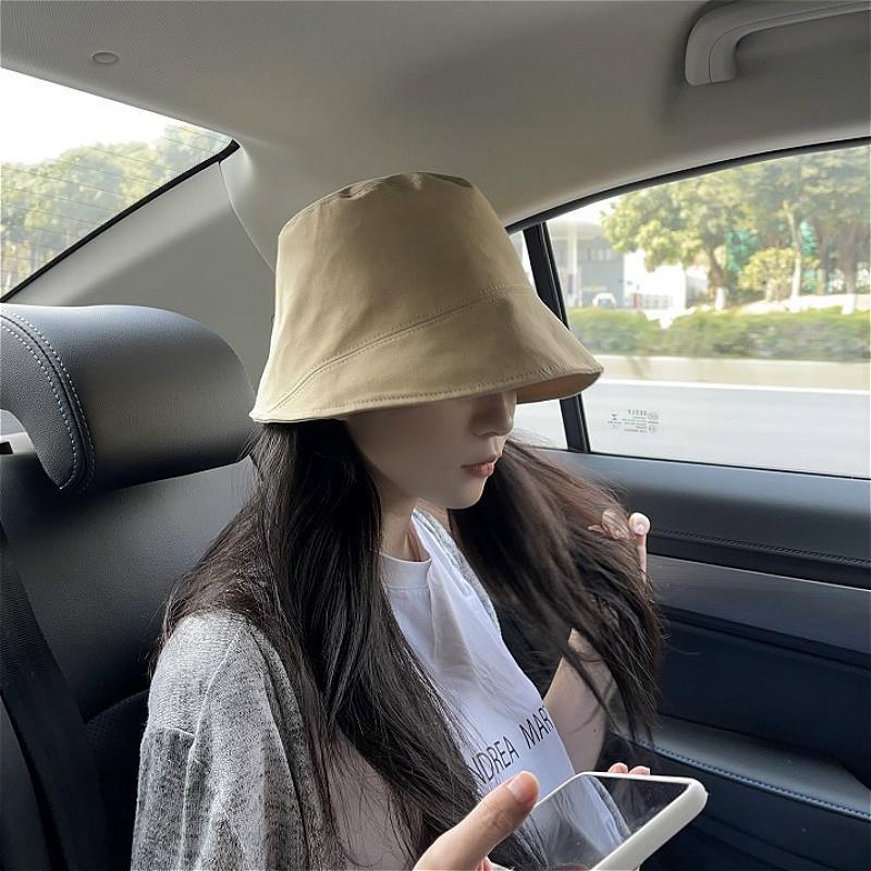 Caliloops Topi Bucket Hat Wanita Korea Premium Polos Topi Pantai Leyla