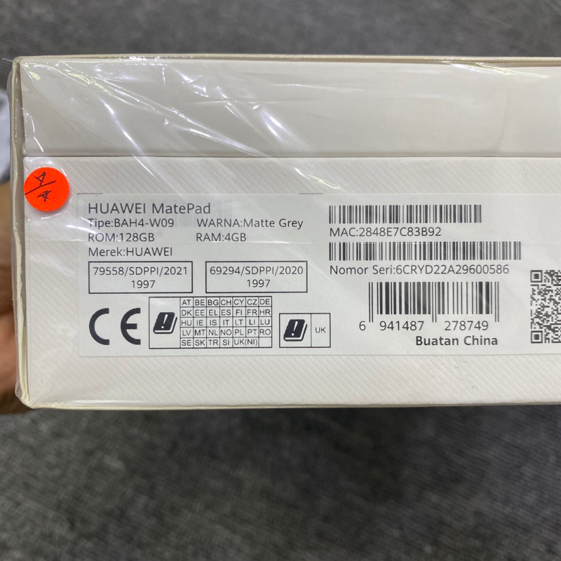 HUAWEI MatePad 10.4” inch incloud keyboard