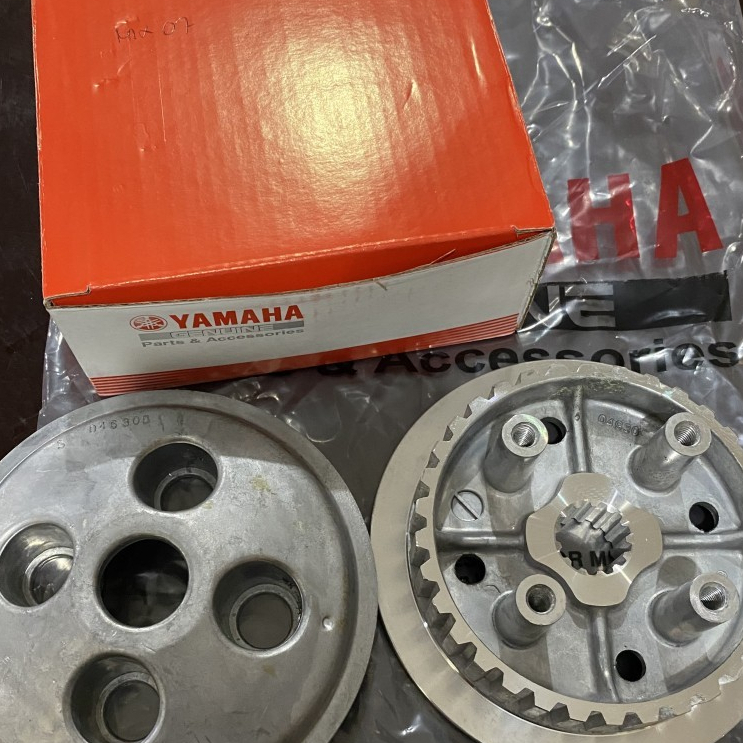 MX KAKI 4 LAWAN SET RUMAH KOPLING ASSY MOTOR JUPITER 2008-2009 OLD