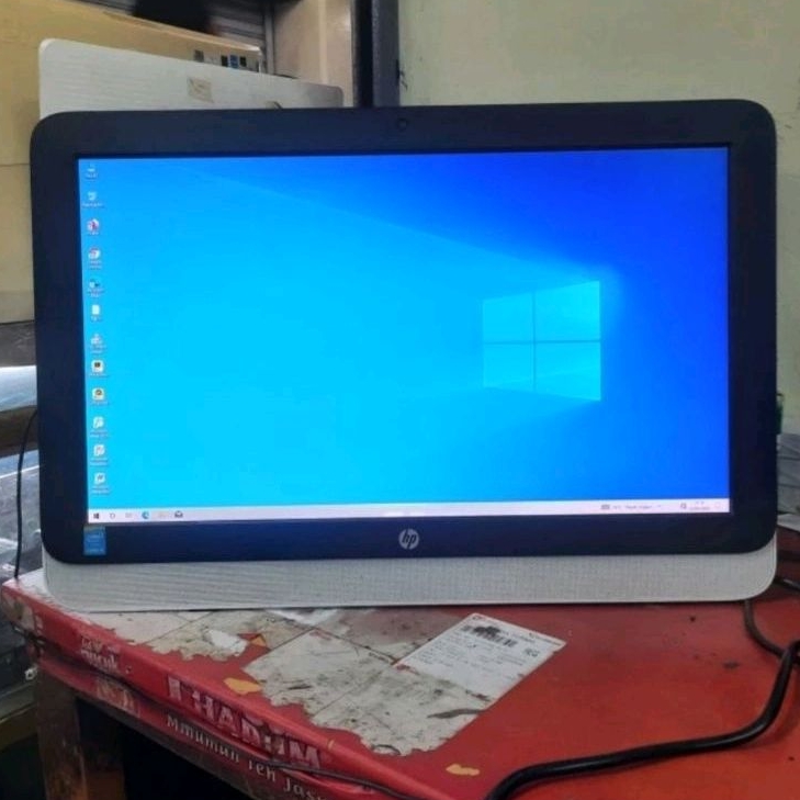 PC ALL IN ONE HP i3-4460 RAM 8GB SSD 256GB, MULUS BANYAK STOCK