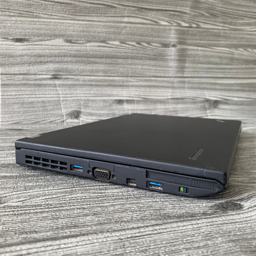 Laptop Murah Lenovo Thinkpad x230 Core i5 4G RAM 128GB SSDMulus dan Normal Laptop Second Murah Blengkap Instal WINDOWS 10 +Office secara gratis Menduku Laptop Second Berkualitas/Laptop Bergaransi Selama 1 Bulan MURAH BERKUALITAS!!Mulus / Original