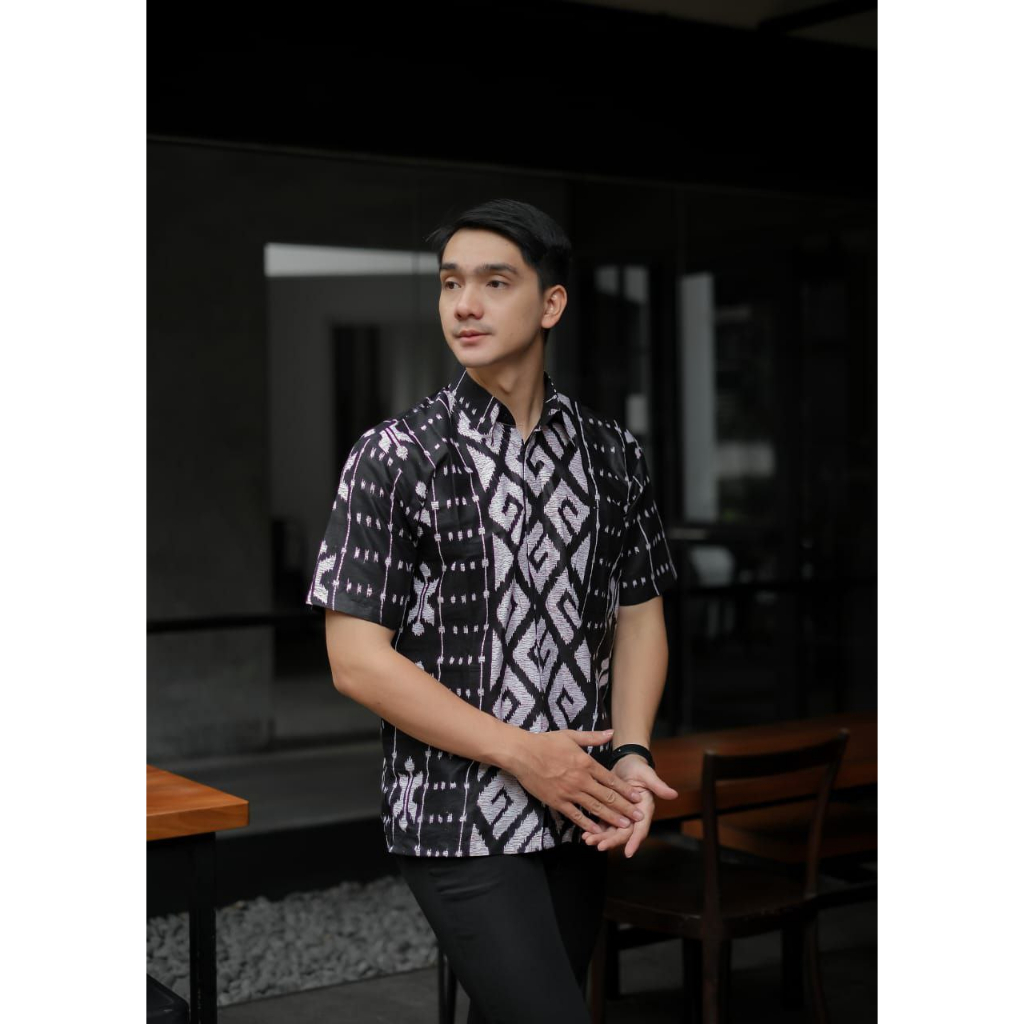 BAJU BATIK PRIA ABADI HEM KEMEJA BATIK HITAM MANIS SOGAN HALUS LENGAN PENDEK