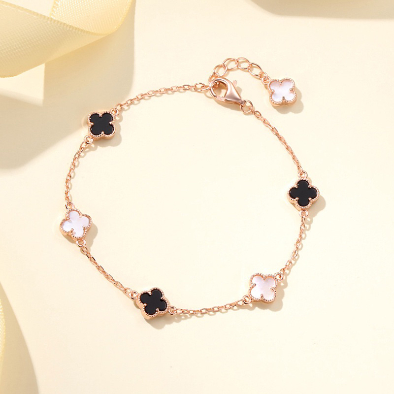 Gelang Tangan Titanium Clover GRT22-29-41LN