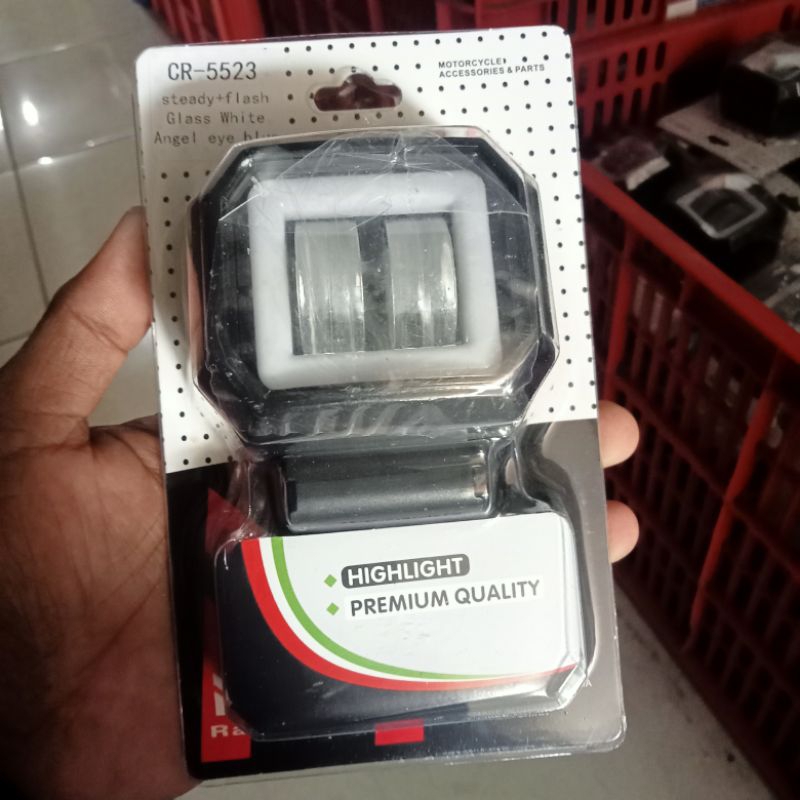 Lampu Tembak Sorot Daymaker 3 Mata