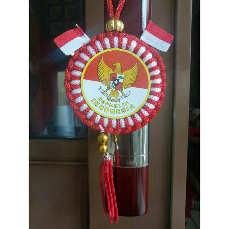 BENDERA GANTUNGAN MEDALI MERAH PUTIH